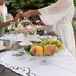 Bed & Breakfast La Ferula 3*