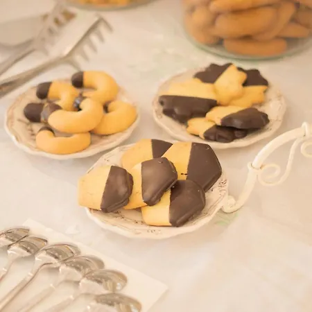 La Ferula לינה וארוחת בוקר 3*