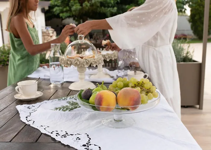 Bed & Breakfast La Ferula 3*